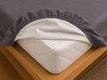 Drap Housse Protège-Matelas 2 en 1 | Imperméable | 100% Coton 57 Fils OEKO-TEX® | Bonnet 30 cm JLB Home